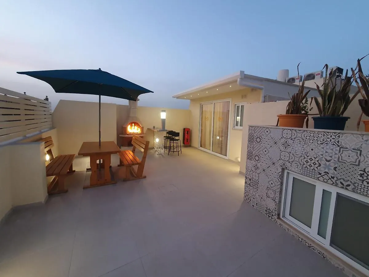 B&S Accommodation Penthouse 602 Ghaxaq Malta